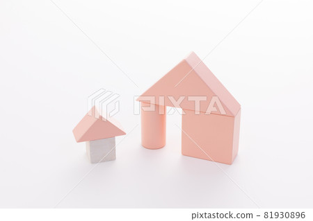 Image of a building house 81930896