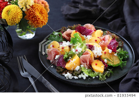 柿子火腿秋季沙拉 秋季沙拉 柿子火腿秋季沙拉 秋季沙拉 81933494