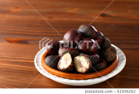 京都府的水煮栗子 81936262