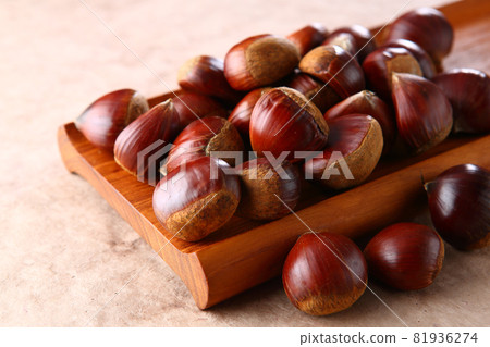 Tanba chestnut from Kyoto prefecture 81936274