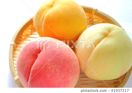 Three colors of peach, red, white, yellow, white phoenix, white peach, yellow peach 81937217