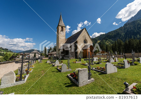 Small Church of San Vito in Braies Valley - Trentino Alto Adige Italy Small Church of San Vito in Braies Valley - Trentino Alto Adige Italy 81937613