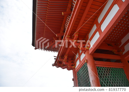 Kiyomizu-dera寺廟在夏天 81937770