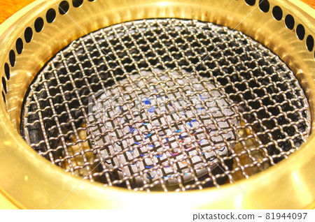 Yakiniku restaurant stove and wire mesh 81944097