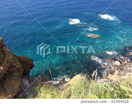Shakotan Peninsula, Cape Kamui's Shakotan Blue Shakotan Peninsula, Cape Kamui's Shakotan Blue 81944826
