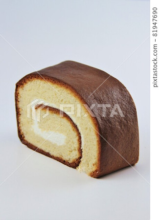 Roll cake  81947690