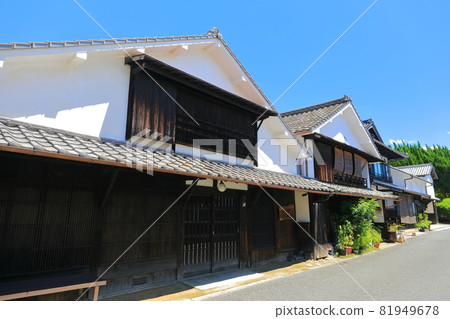 [Ehime Prefecture] The streets of Unomachi under clear skies 81949678
