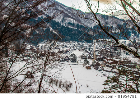Scenery of Shirakawa-go, Gifu Prefecture Scenery of Shirakawa-go, Gifu Prefecture 81954781