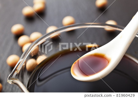 咸醬油 81960429