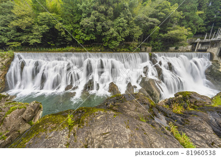 Nagashino Dam (Shinshiro version of Niagara Falls) 81960538