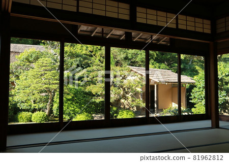 Matsue's famous tea room Meimei-an 81962812