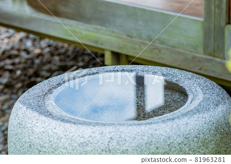 日式蹲、長足、築拜、滴水、石築拜、 81963281