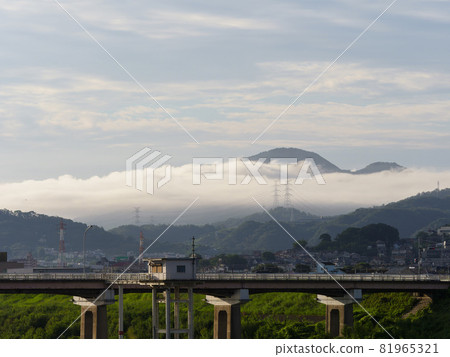 山水景觀 81965321