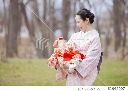 女兒參拜『 81966007