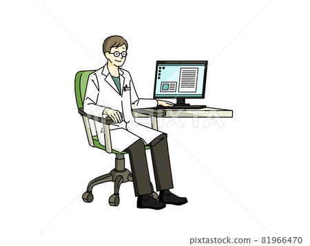 A smiling male doctor 81966470