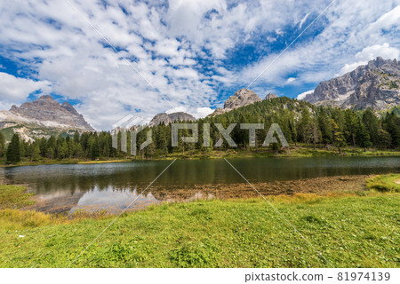 Lake Antorno and the Dolomites - Cadini di Misurina and Tre Cime di Lavaredo Lake Antorno and the Dolomites - Cadini di Misurina and Tre Cime di Lavaredo 81974139