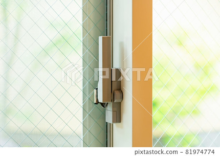 Key attached to the sash 81974774