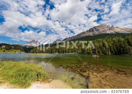 Lake Misurina and the Dolomites - Cadini di Misurina and Tre Cime di Lavaredo 81976789