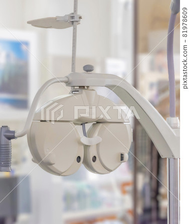 Visual acuity measurement 81978609