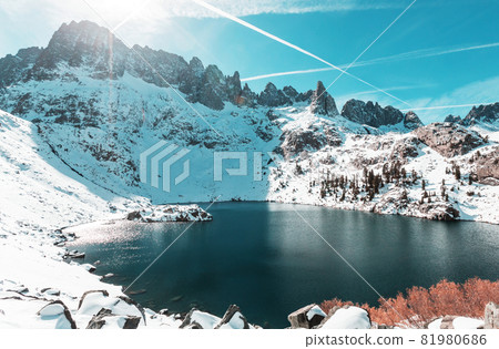 Sierra Nevada Sierra Nevada 81980686