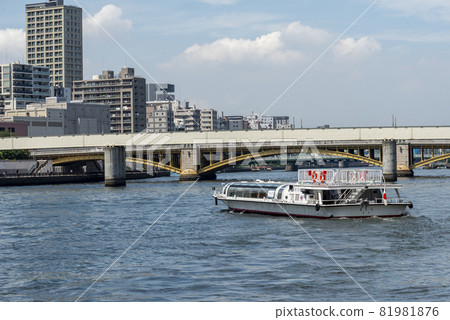 Sumida River and Tokyo Mizube Line 81981876