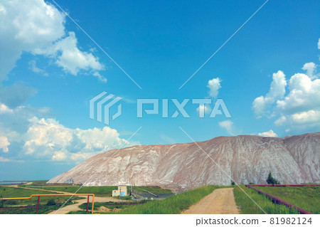 Mountains of empty ore when mining potassium. Mining industry in Soligorsk, Belarus. Mountains of empty ore when mining potassium. Mining industry in Soligorsk, Belarus. 81982124