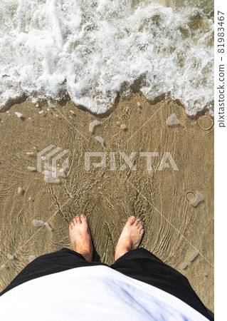 Takahama beach in the clear sea of Nagasaki Takahama beach in the clear sea of Nagasaki 81983467