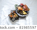 New year 81985597