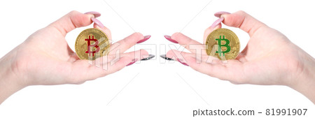Hands holds bitcoin 81991907