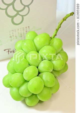 Special Shine Muscat for gifts Special Shine Muscat for gifts 81995989