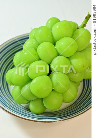 Special Shine Muscat 81995994