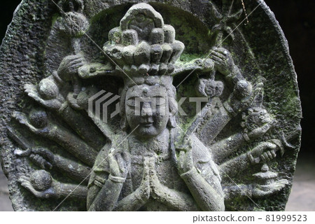 Senju Kannon Stone Buddha at Zuiganji Temple in Matsushima 81999523