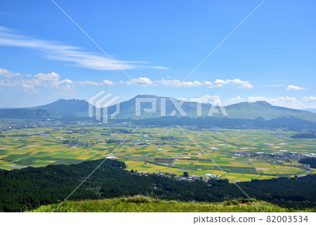 Aso caldera and Aso Godake from Daikanbo Aso Godake reclining Buddha statue Aso caldera scenery 82003534