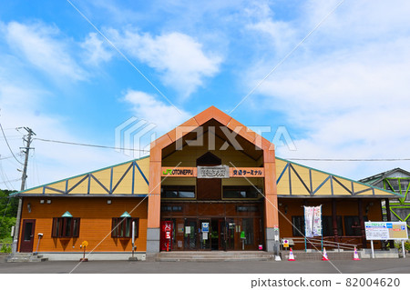 JR Hokkaido Otoineppu Station panoramic view (sunny & early summer & front) 82004620