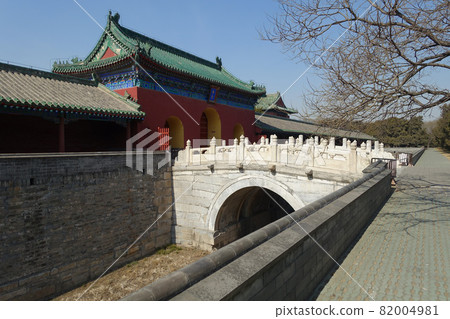 Beautiful scenery of Temple of Heaven Park in Beijing, China Beautiful scenery of Temple of Heaven Park in Beijing, China 82004981