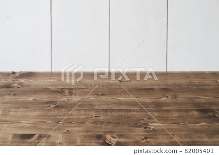 White plank walls and vintage wood flooring 82005401