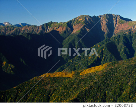 南阿爾卑斯、能取山 秋季 82008758