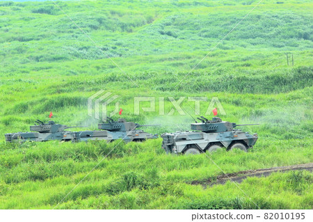 自衛隊演習現場（87式偵察警車富士火力演習靜岡縣） 82010195