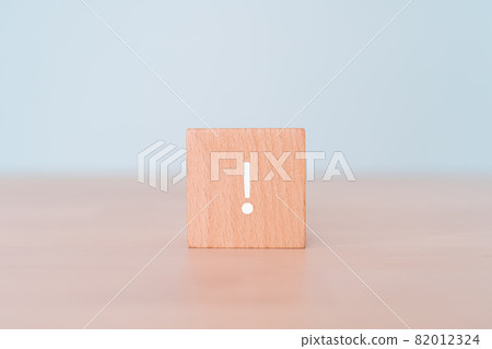 Precautions, points | Building blocks with exclamation mark Precautions, points | Building blocks with exclamation mark 82012324