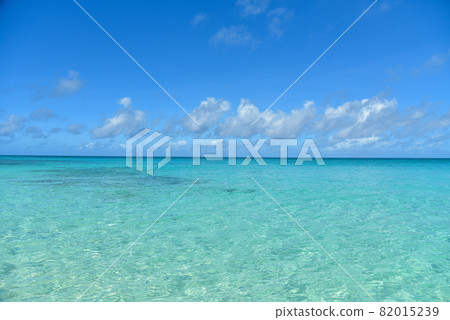 Superb view of Nagamahama on Kurima Island 82015239