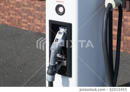 Quick charger for electric car 82015955