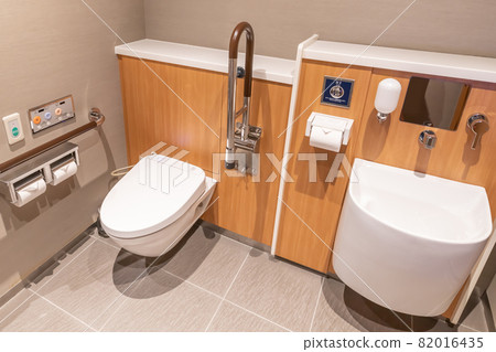 多功能廁所 82016435