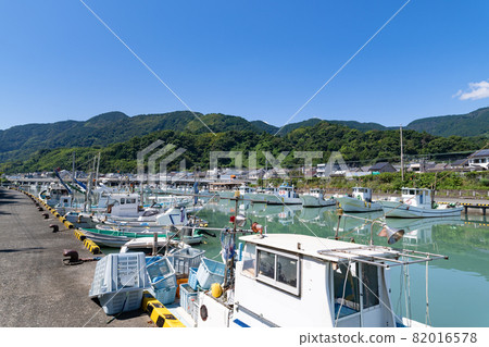 靜岡縣靜岡市唯伊漁港,著名的櫻花蝦產地 靜岡縣靜岡市唯伊漁港,著名的櫻花蝦產地 82016578