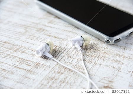 Music image 82017531