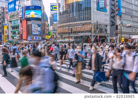 日本東京城市景觀 美國電暈 為什麼超過 660,000 人死亡,500 人中有 1 人死亡?澀谷人流爆炸=9月16日 日本東京城市景觀 美國電暈 為什麼超過 660,000 人死亡,500 人中有 1 人死亡?澀谷人流爆炸=9月16日 82018985