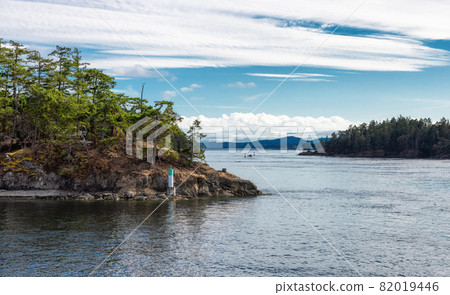 Canadian Nature Landscape View of the Islands on West Coast of Pacific Ocean. Canadian Nature Landscape View of the Islands on West Coast of Pacific Ocean. 82019446