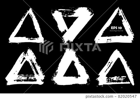 Vector Set of brush triangle strokes White color isolated on Black background. Hand painted grange Pluse elements. Dirty artistic design . Place for text, quote 82020547