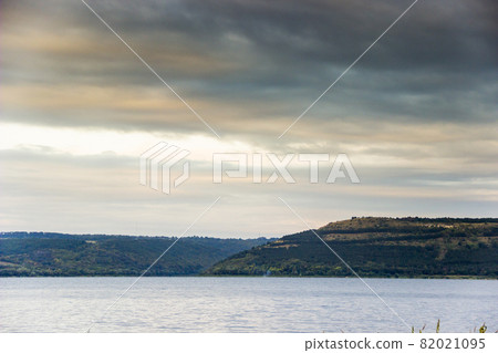 Bakota bay landscape 82021095