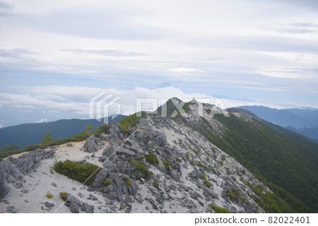 Yumi Sanzan Yakushidake 82022401