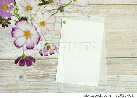 Double Card Mockup with Shiny Paper 82023461